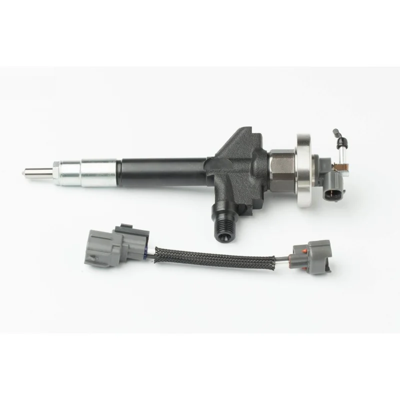 INJECTEUR DENSO DCRI107850 NEUF 095000-7850