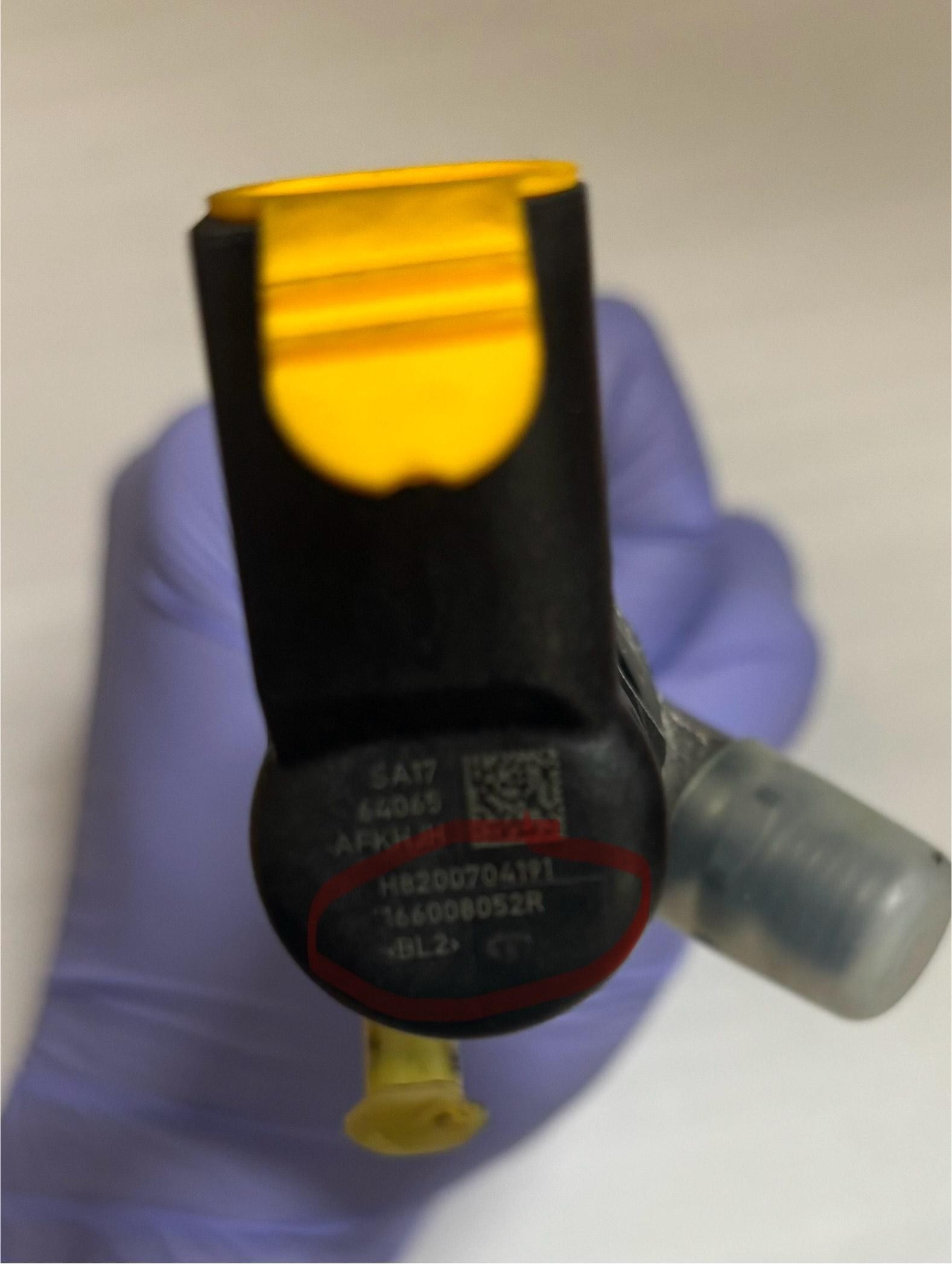 Pourquoi la reprogrammation injecteur est-elle cruciale après un remplacement ?